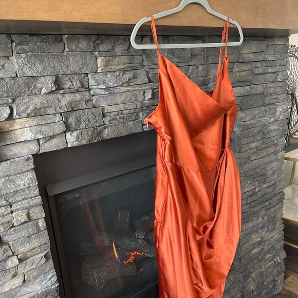 Satin Wrap style Dress - Picture 4 of 5